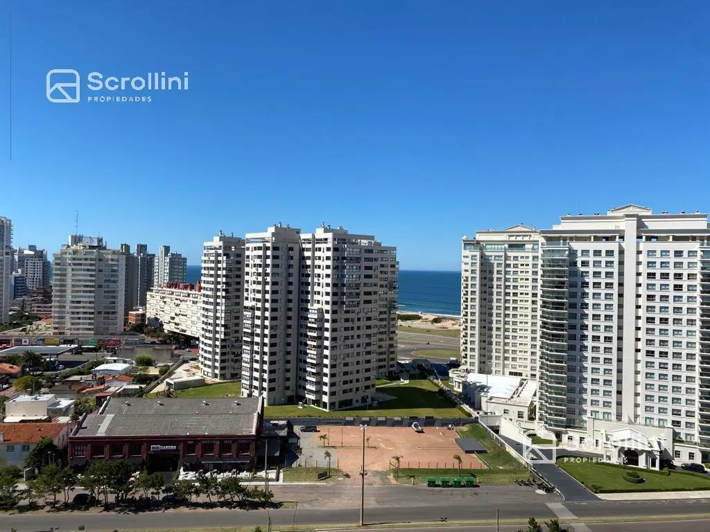 Departamento - Playa Mansa 3