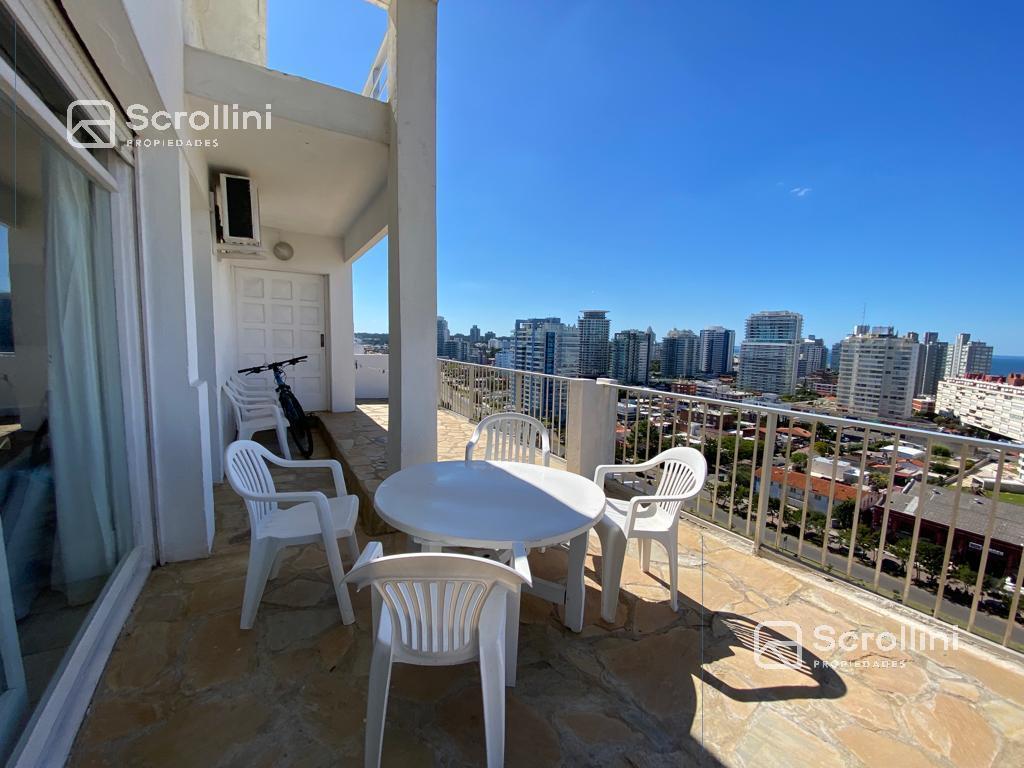 Departamento - Playa Mansa