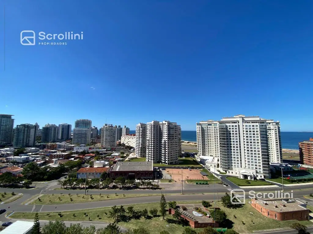 Departamento - Playa Mansa 5