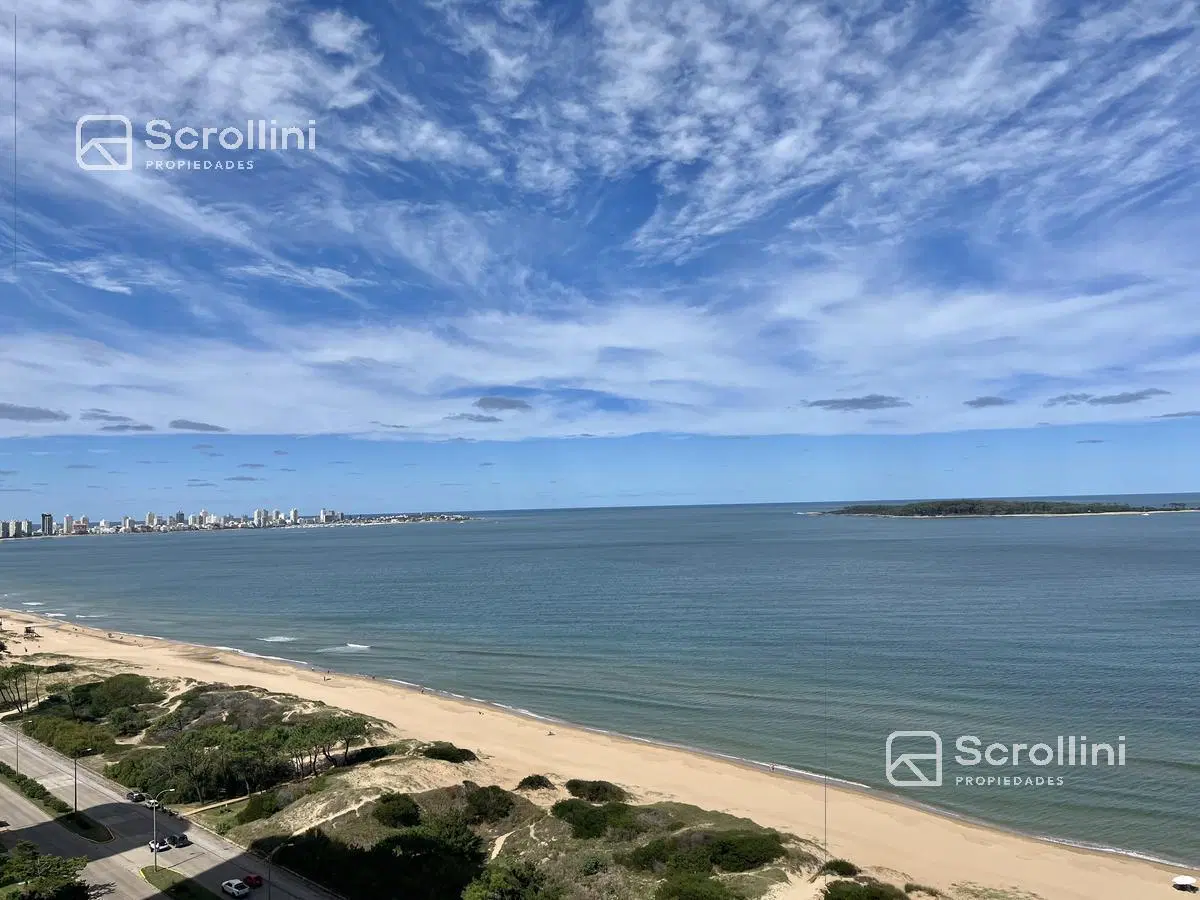 Departamento - Playa Mansa 1