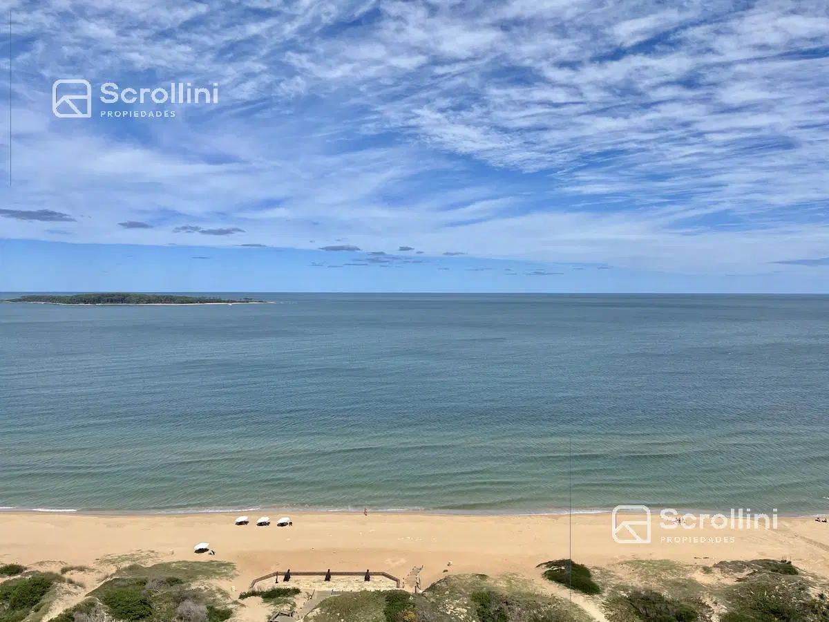 Departamento - Playa Mansa 3