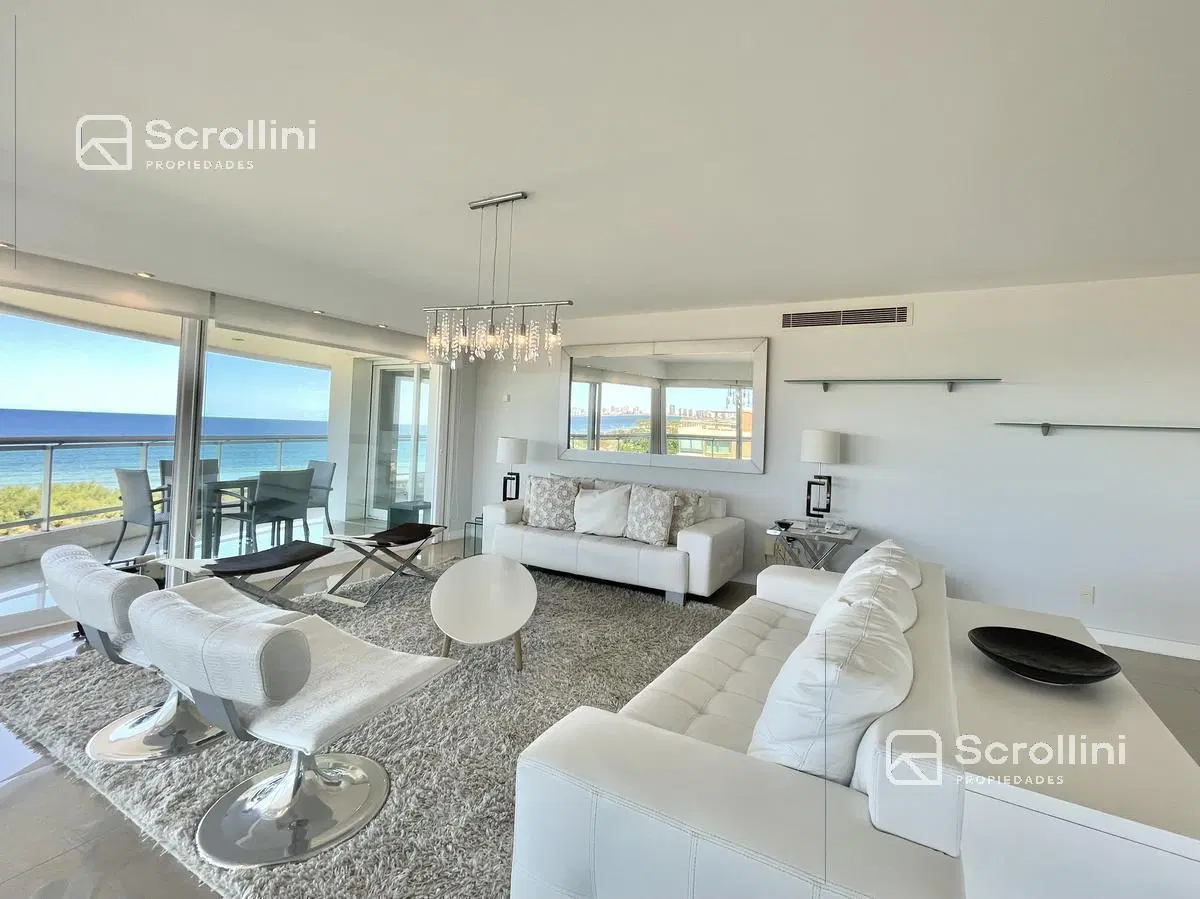 Departamento - Playa Mansa 5