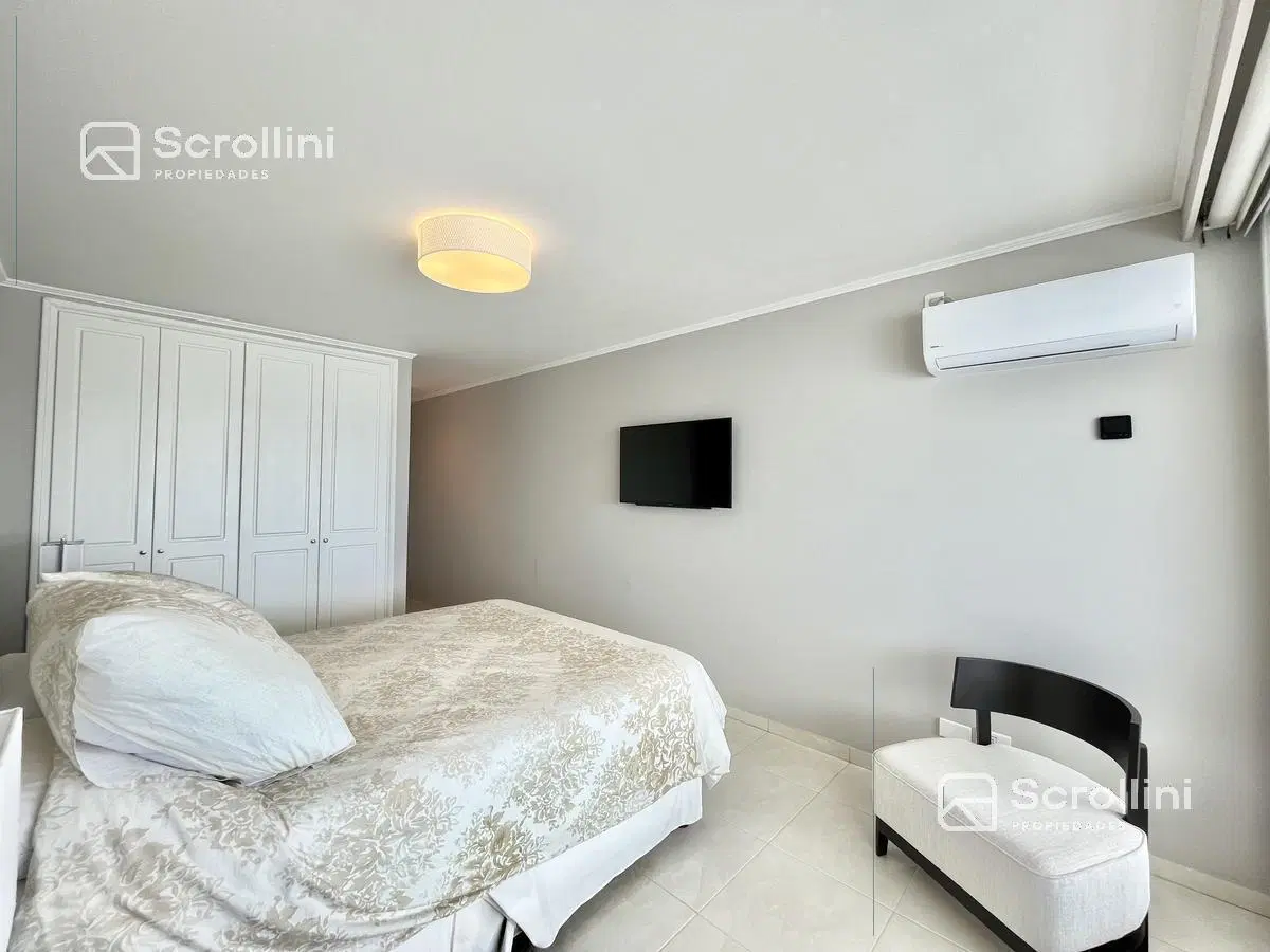 Departamento - Playa Mansa 5