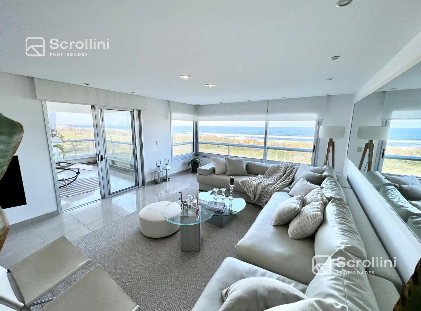 Hermoso apartamento en venta en primera linea de playa brava 4