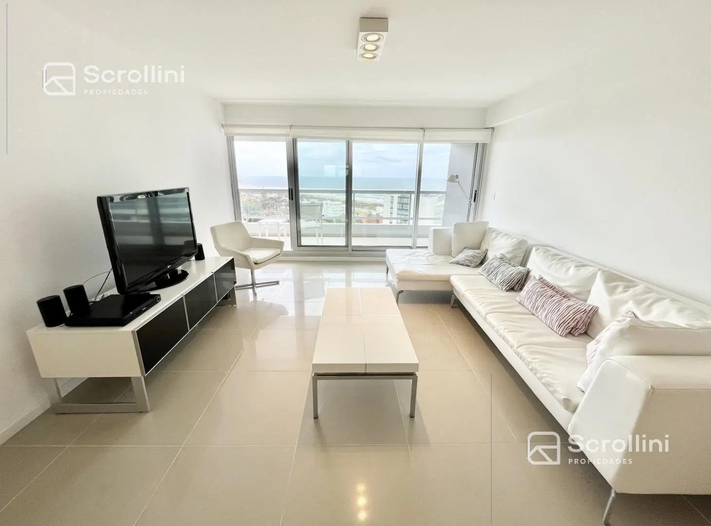 Departamento en Playa Brava 2