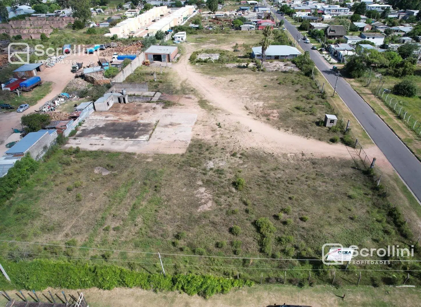 Terreno sobre perimetral 4