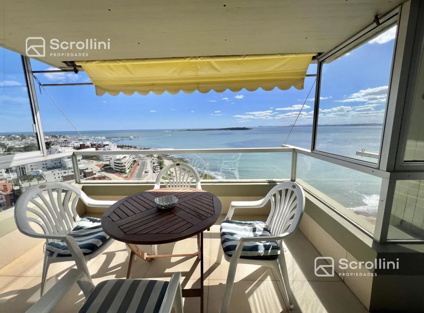 Venta Departamento en Playa Mansa 4