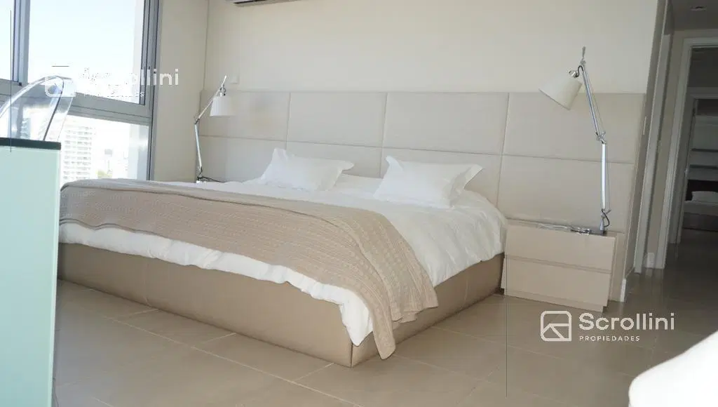 Departamento en Playa brava 5