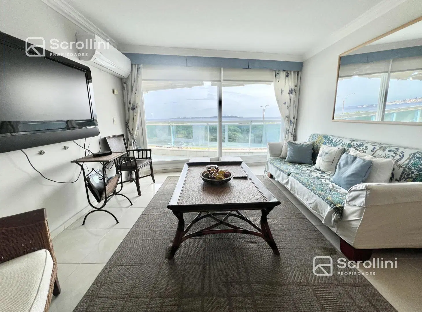 Departamento en Playa Mansa 3