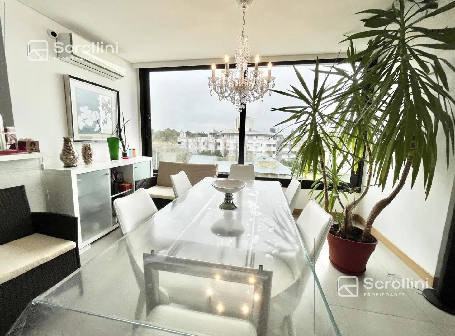 Departamento en Playa Mansa 4