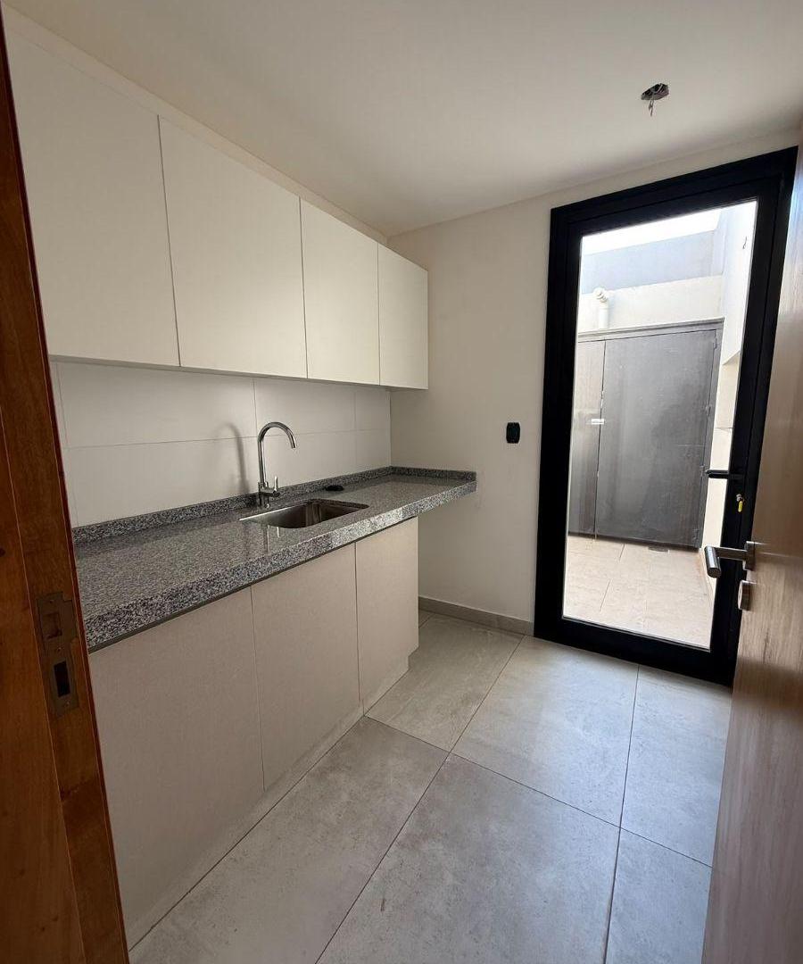 Foto de CASA EN VENTA / 3 DORM/ A ESTRENAR / LAR DE BOEDO III, imagen 3