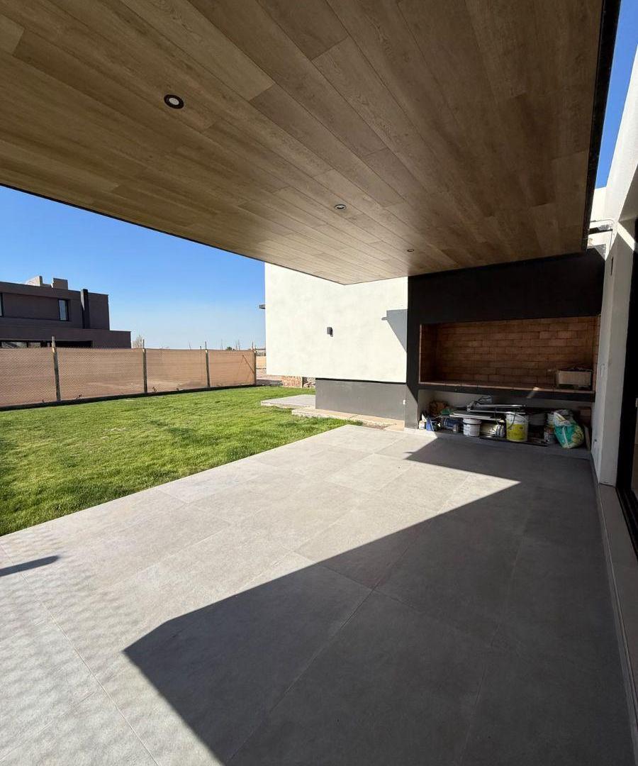 Foto de CASA EN VENTA / 3 DORM/ A ESTRENAR / LAR DE BOEDO III, imagen 4