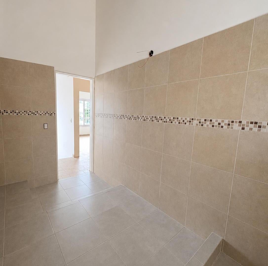 Foto de CASA DE CATEGORÍA EN VENTA EN UNQUILLO – 3 DORMITORIOS – 262 M², imagen 5