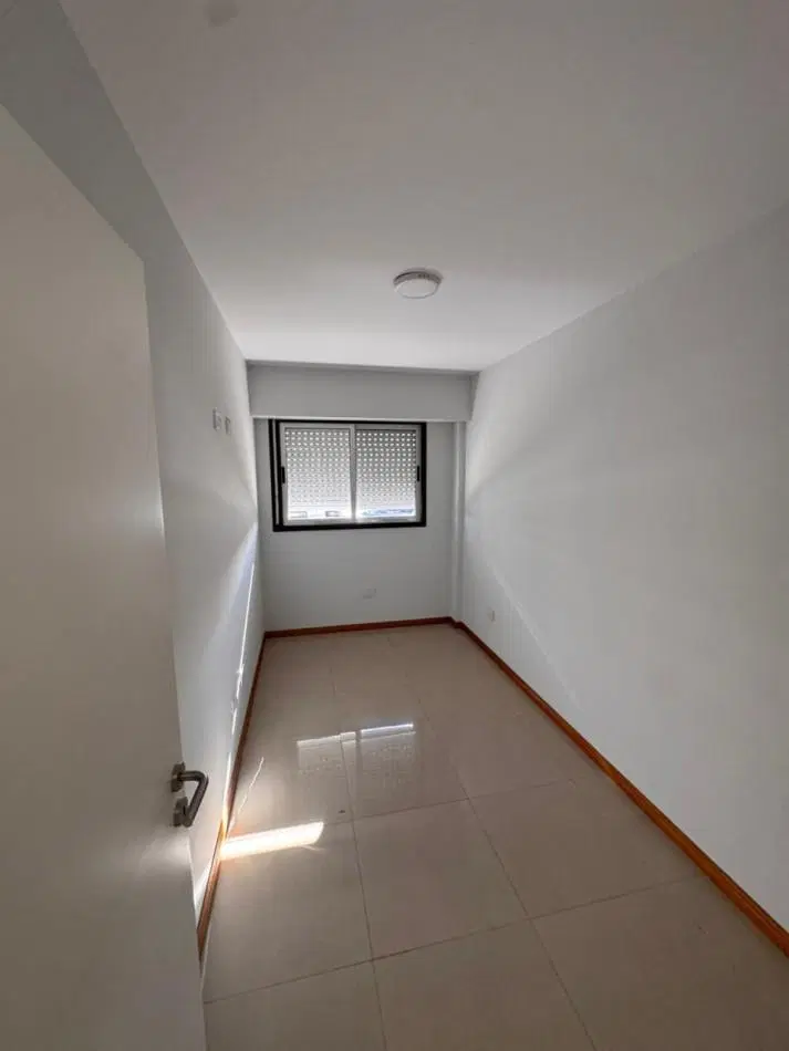 Departamento 2 dormitorios con cochera - Mendoza 3070 - Rosario 1
