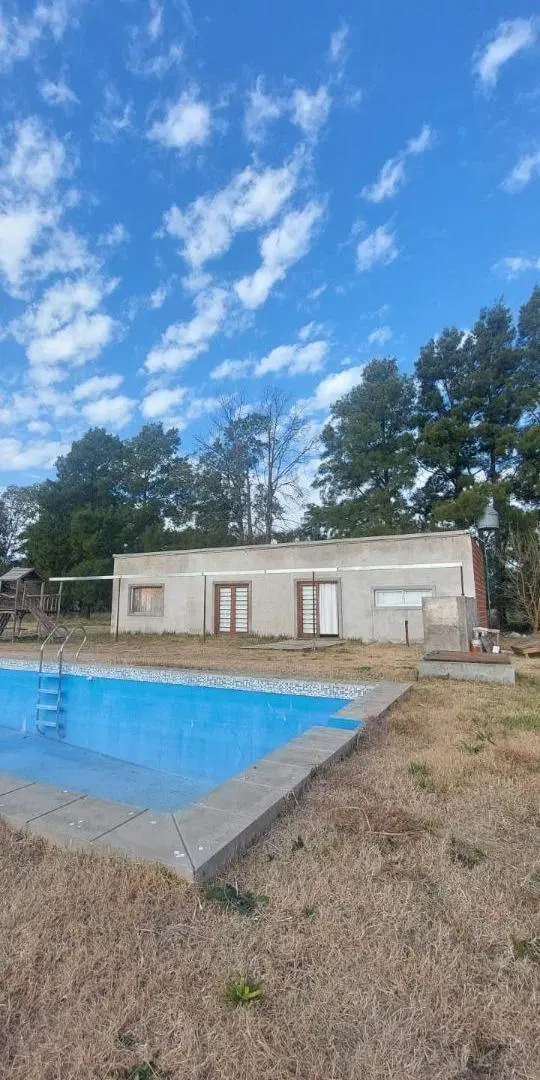 Casa de 2443 m² con 2 habitaciones en venta en Villa Espil 2