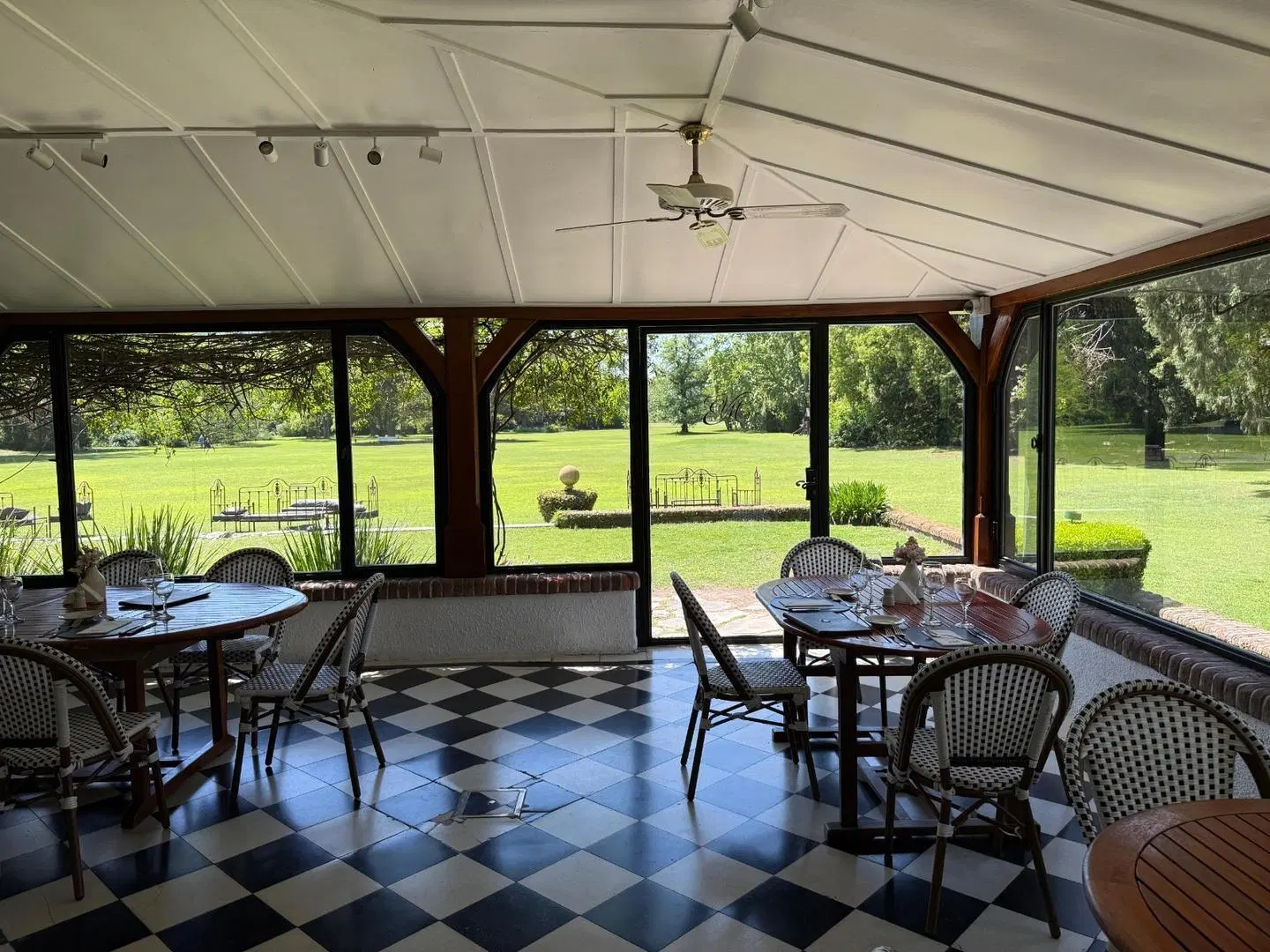 Lote en Estancia Villa Maria Ezeiza, la mejor ubicación. 2