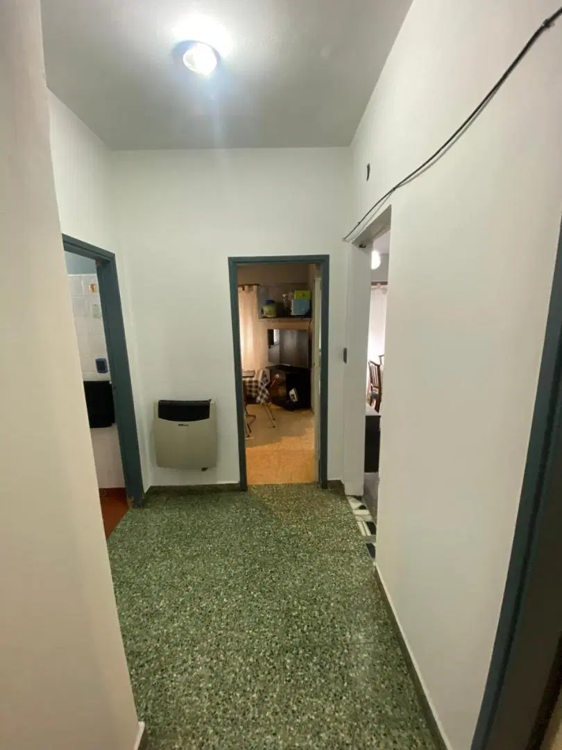 TERRENO ESTRATÉGICO S / AVENIDA 10X30. FOS 60 - FOT 2 3