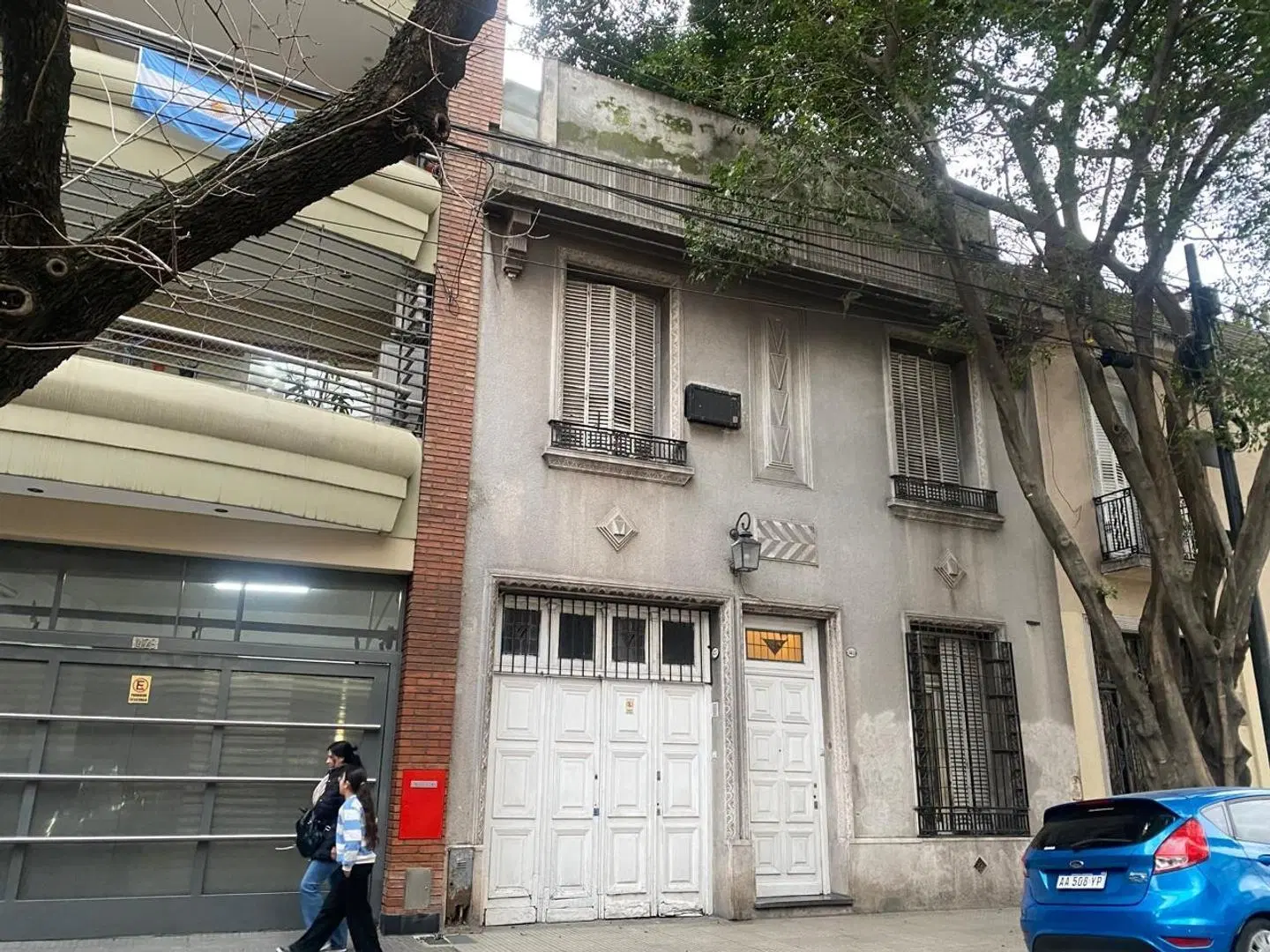 CABALLITO  IMPORTANTE CASA SOBRE LOTE PROPIO CON GARAGE 2