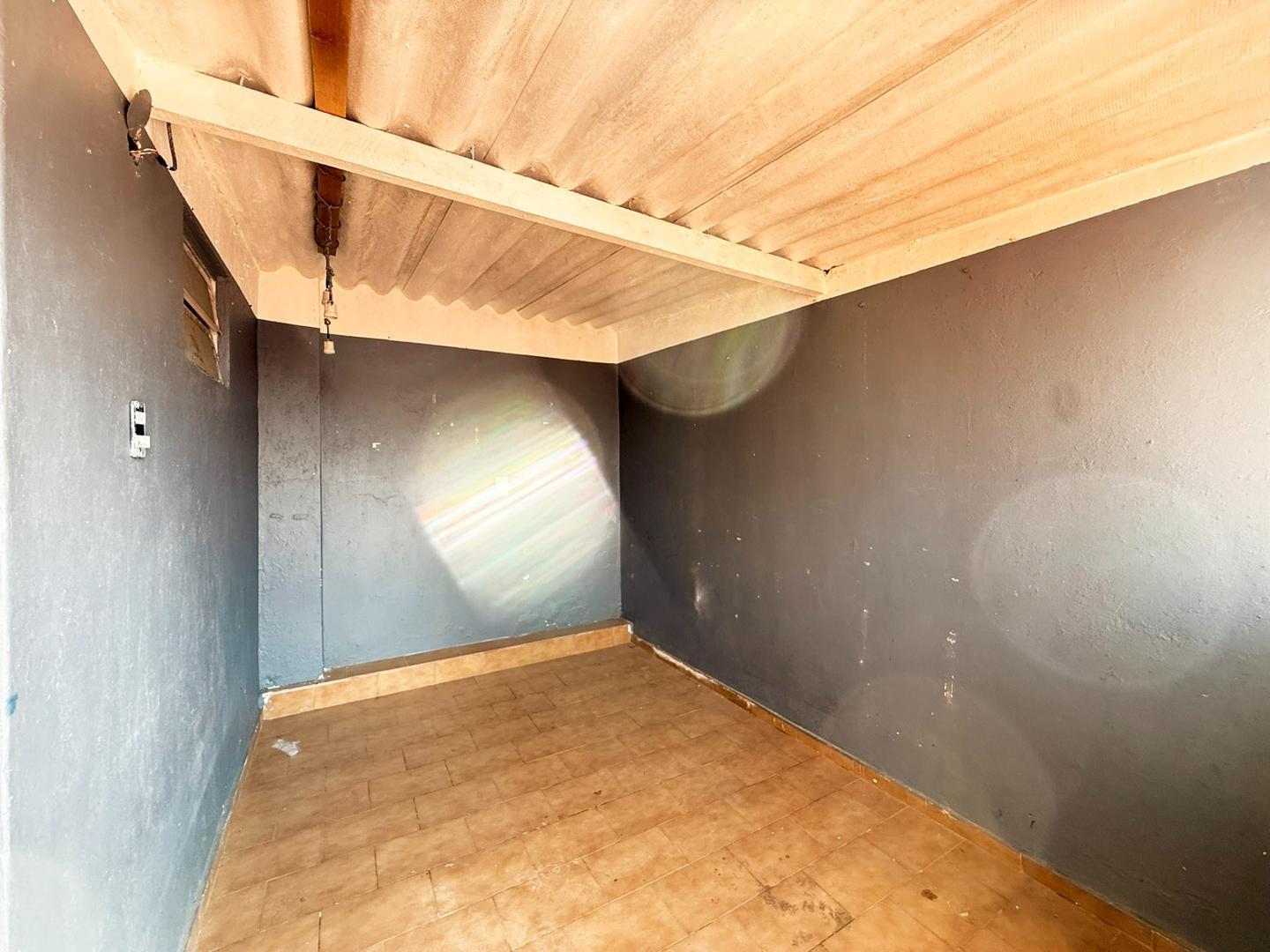 Foto de Venta de departamento 4 ambientes con terraza propia., imagen 3