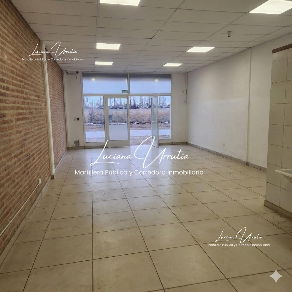 Foto de ALQUILER LOCAL COMERCIAL PARQUE INDUSTRIAL CIPOLLETTI, imagen 1