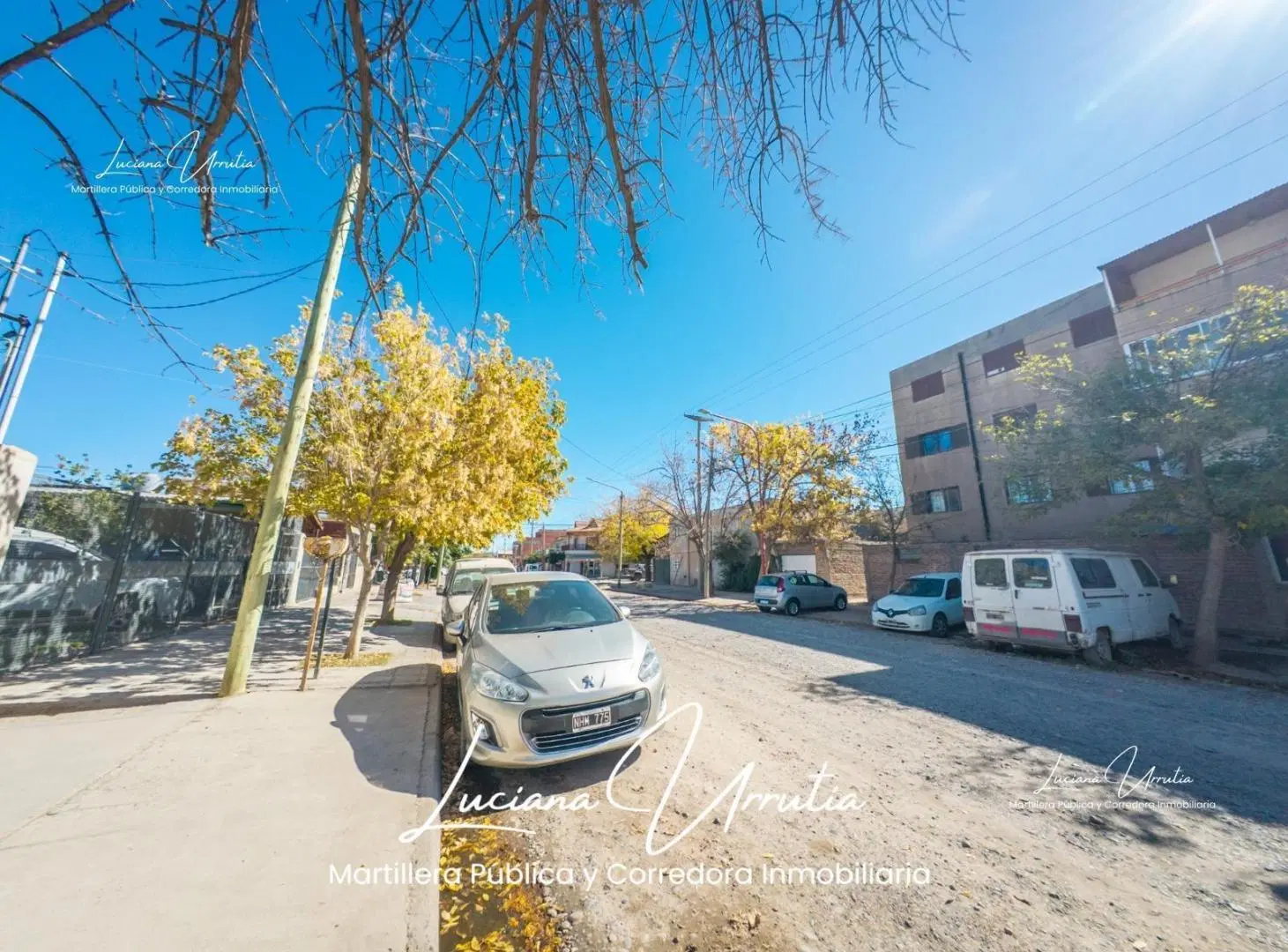 VENTA CASA 3 DORMITORIOS CIPOLLETTI 4