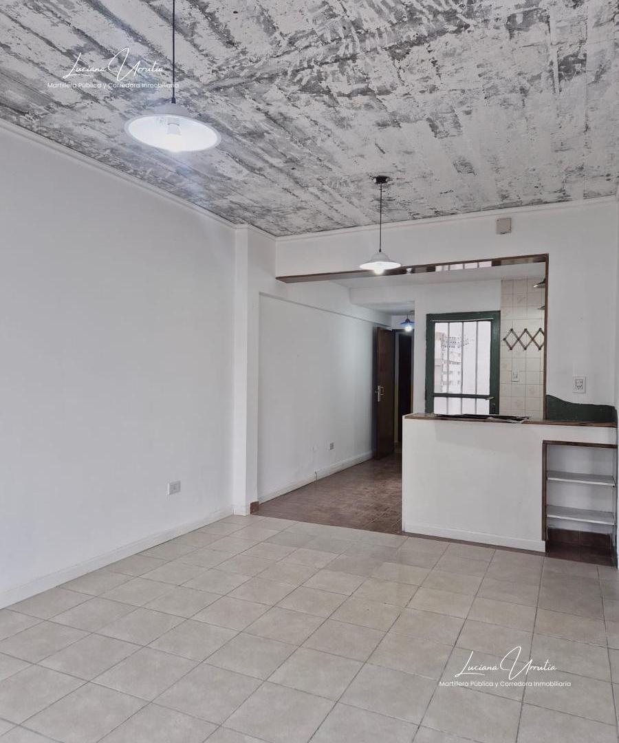 Foto de DEPARTAMENTO UN DORMITORIO EN ALQUILER CIPOLLETTI, imagen 2