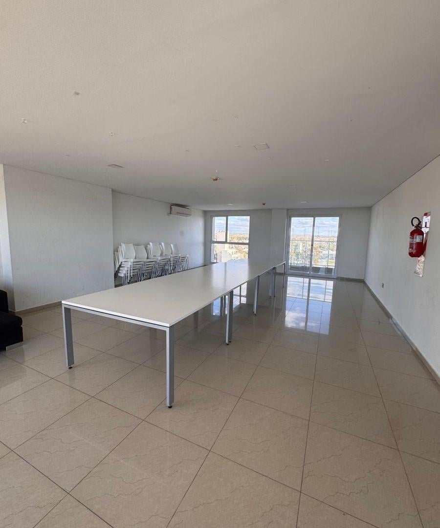 Foto de Departamento de 1 dormitorio con cochera amoblado en Pionero 4, imagen 5