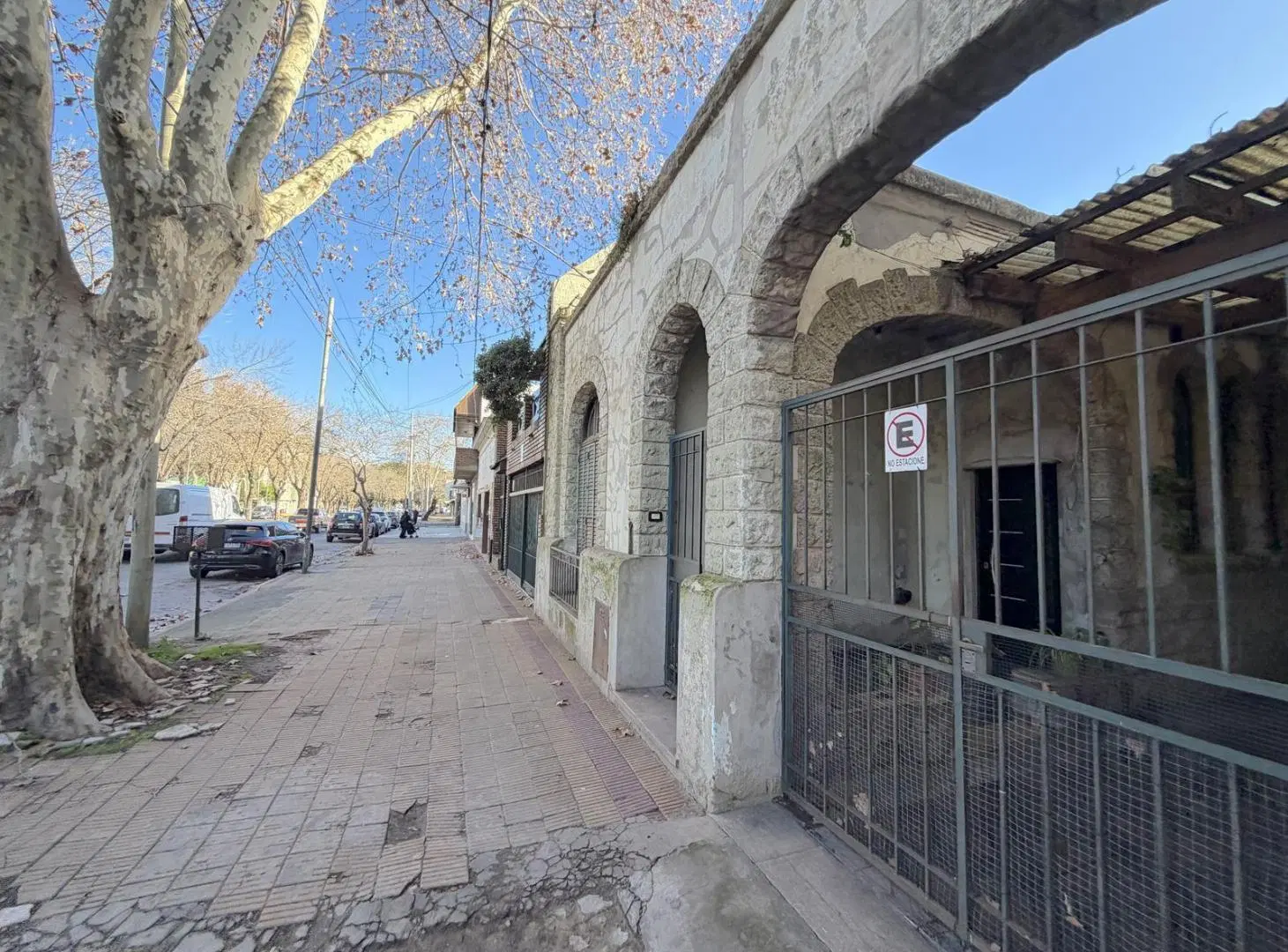 Casa a refaccionar en venta 2