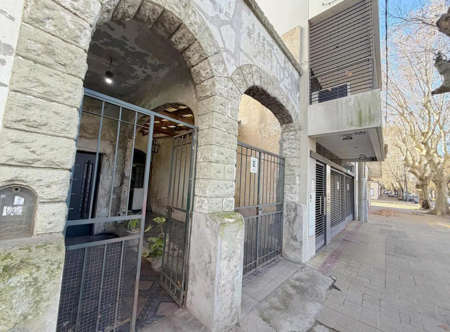 Casa a refaccionar en venta 3
