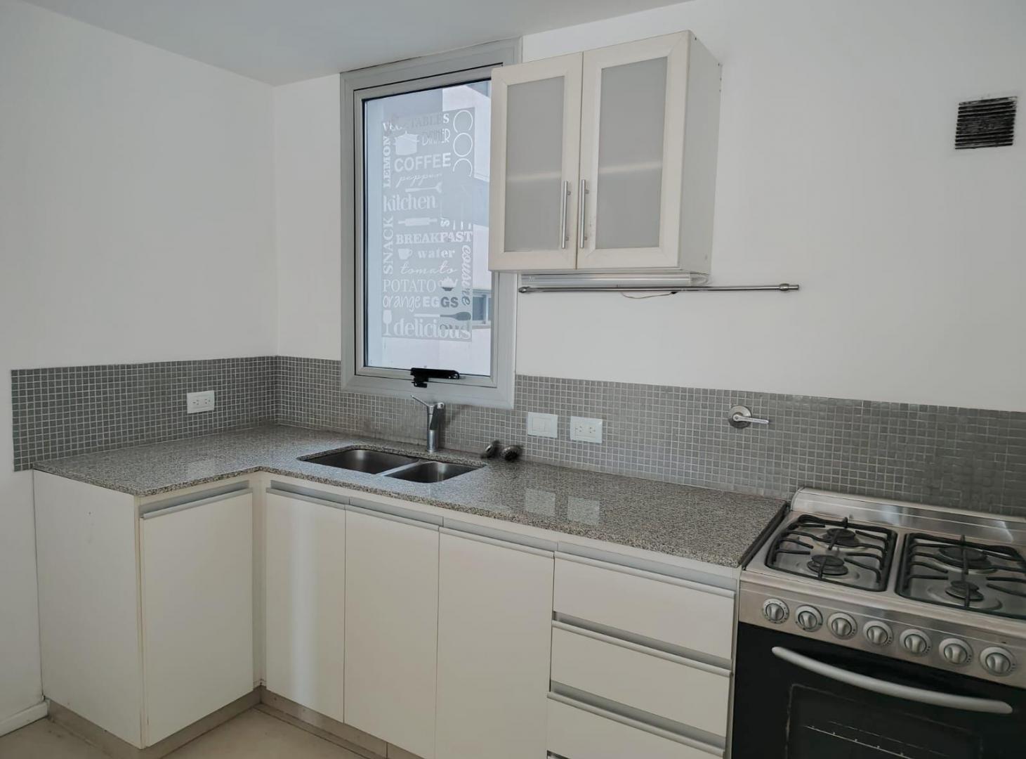 Foto de Departamento de 2 dormitorios en alquiler, imagen 1