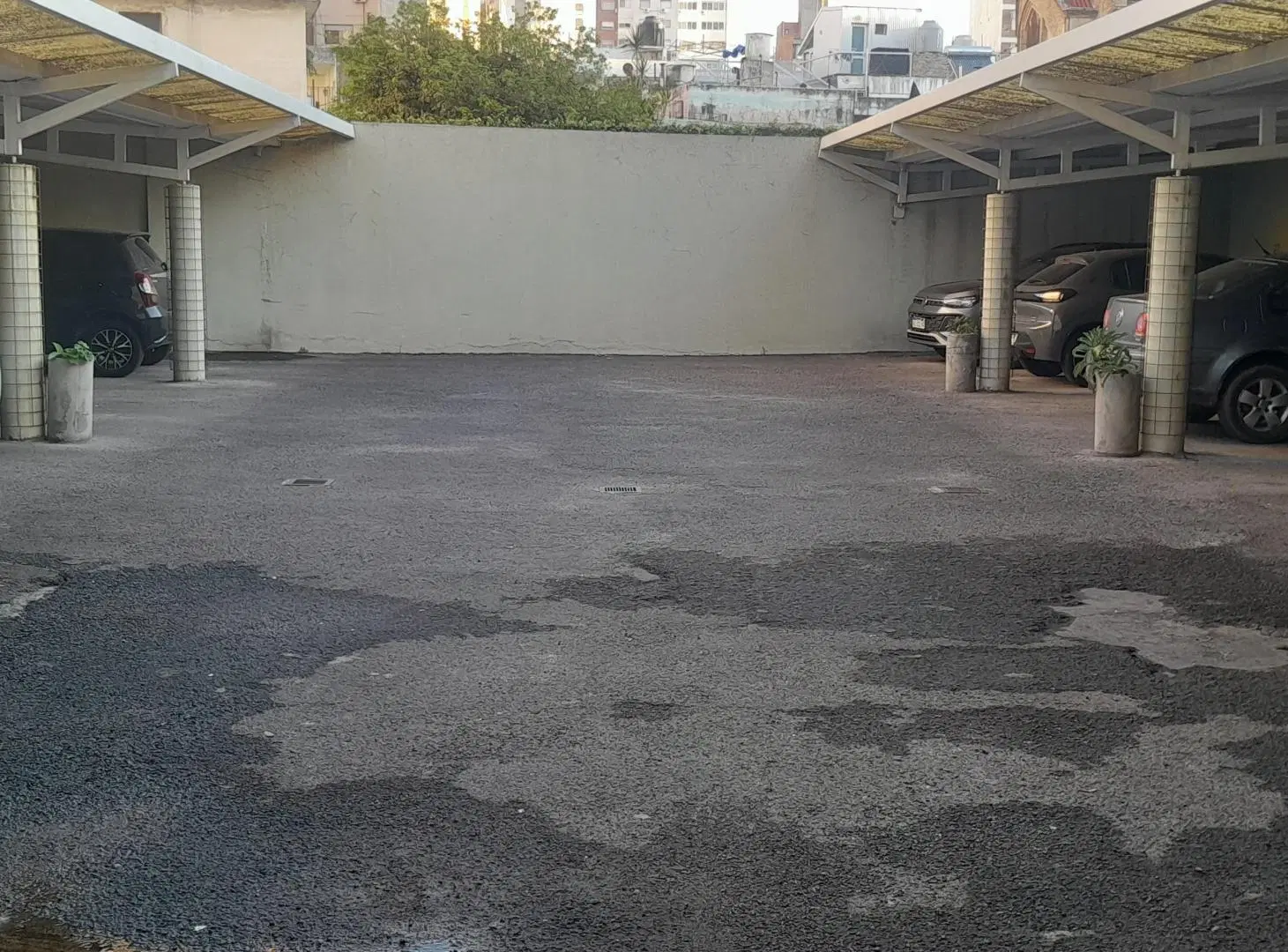 Cochera en venta en Barrio Lourdes de Rosario 4