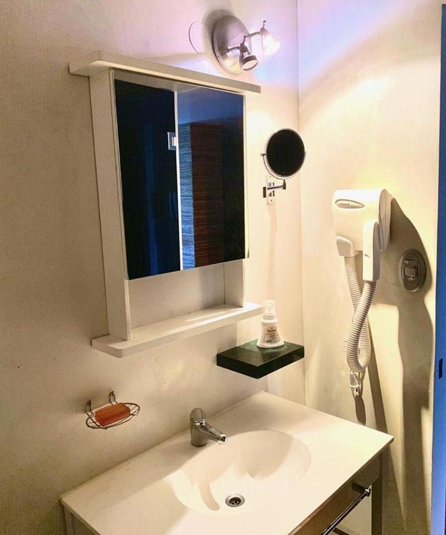 Foto de Departamento 2 ambientes . Excelente ubicación y vista al parque., imagen 3