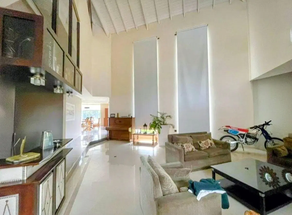Residencia premium en barrio cerrado consolidado 3