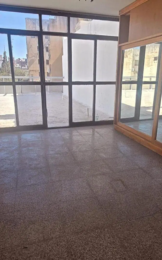 Venta de departamento apto oficina 4