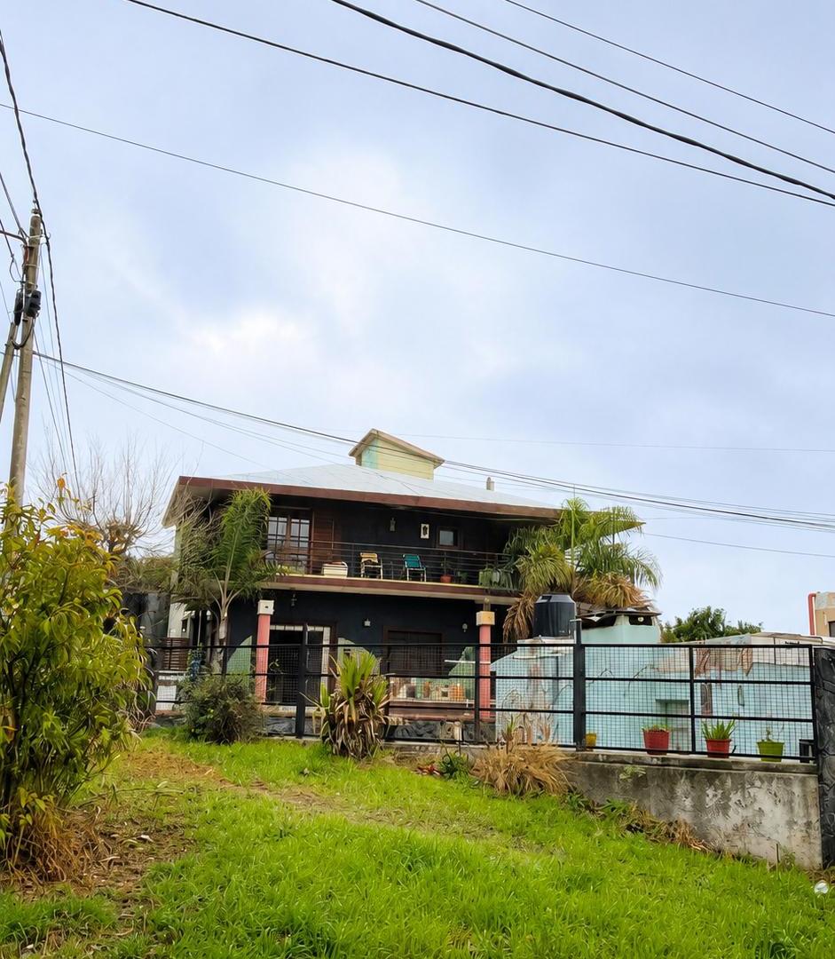 Casa con Departamento en venta Vila Carlos Paz