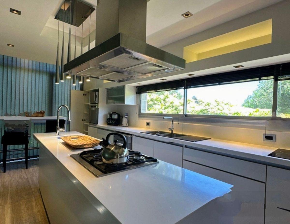 Foto de Casa amoblada en venta en Cariló, imagen 5