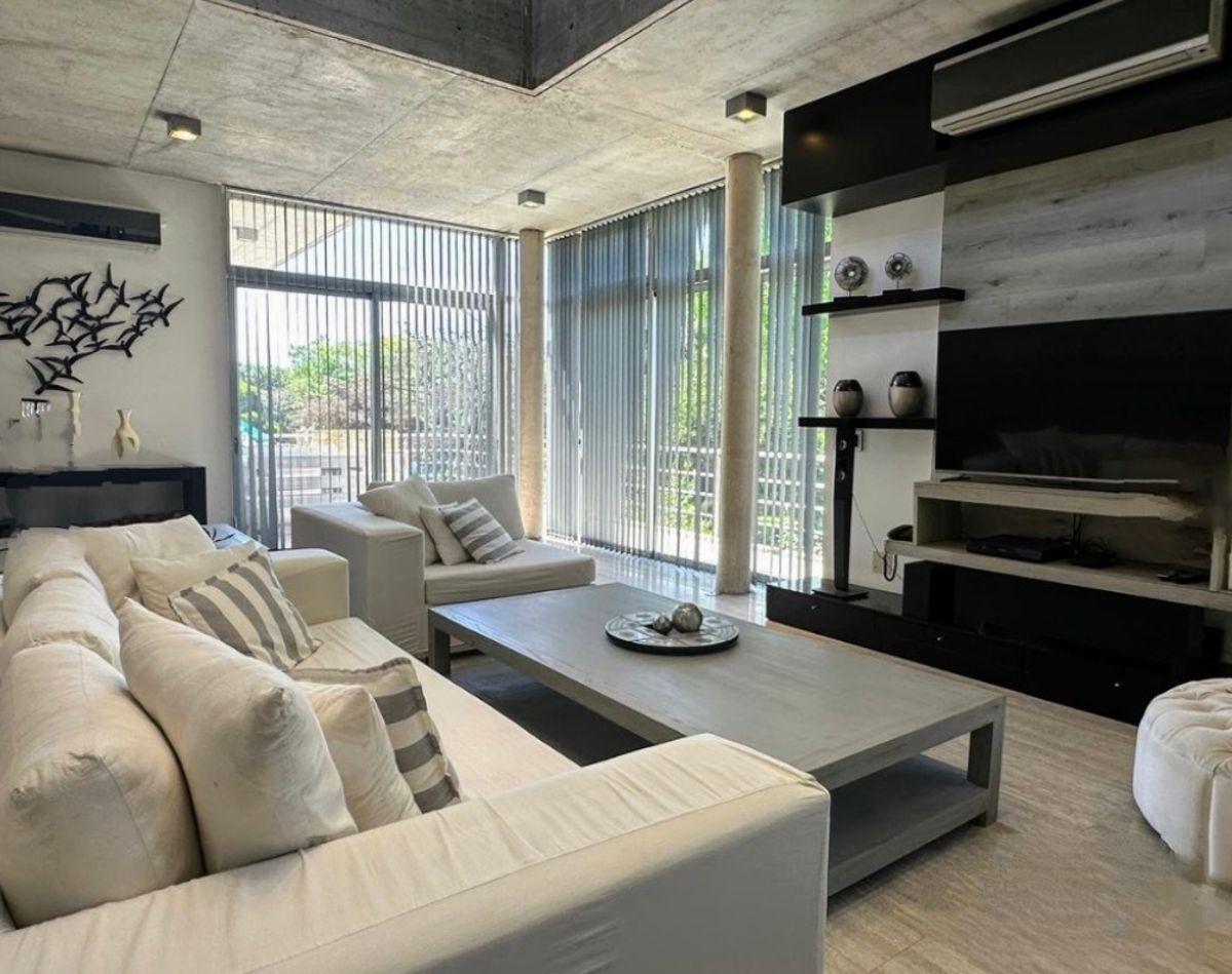 Foto de Casa amoblada en venta en Cariló, imagen 3