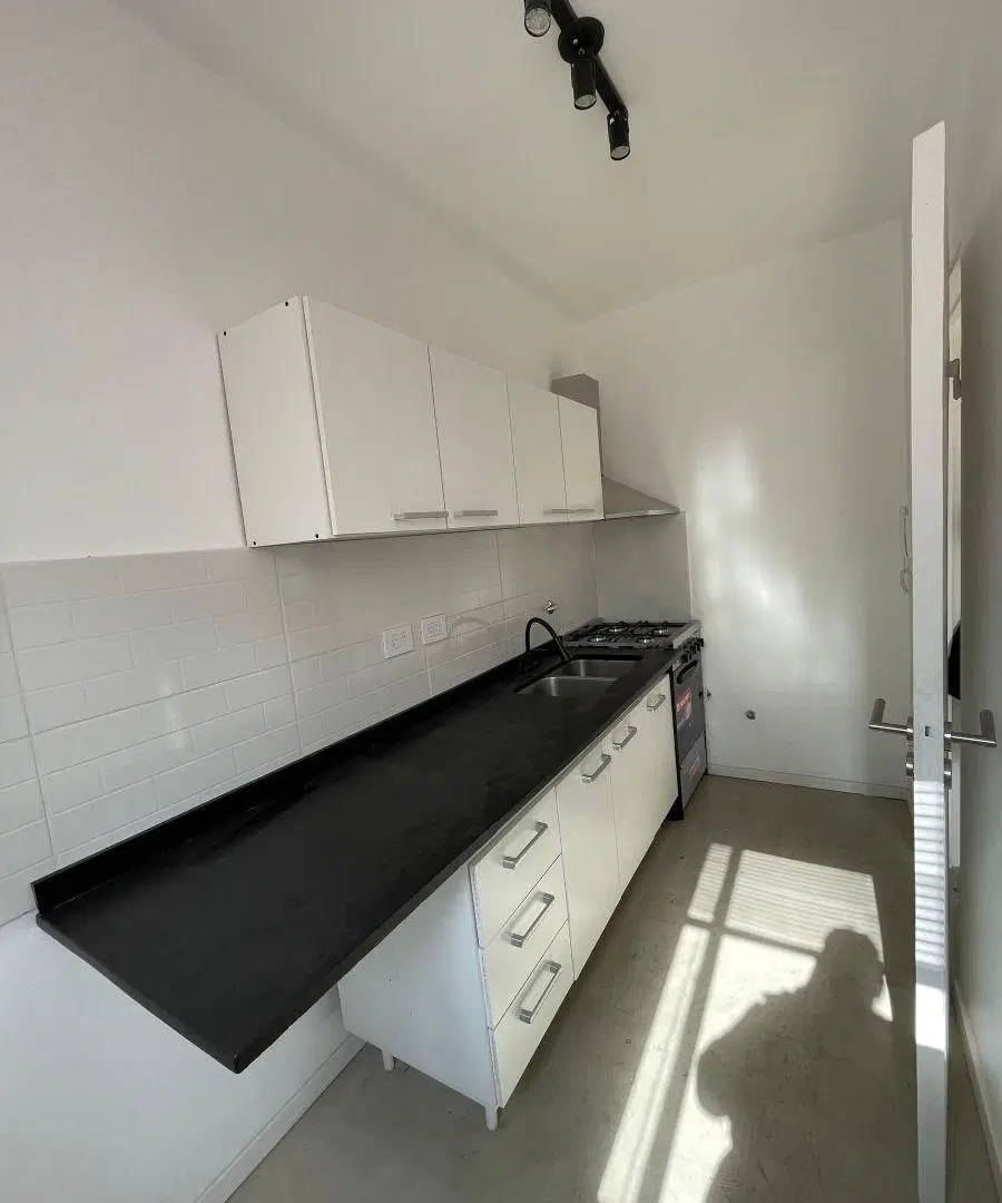 Departamento de 47 m² con 2 dormitorios en alquiler en Balvanera 5