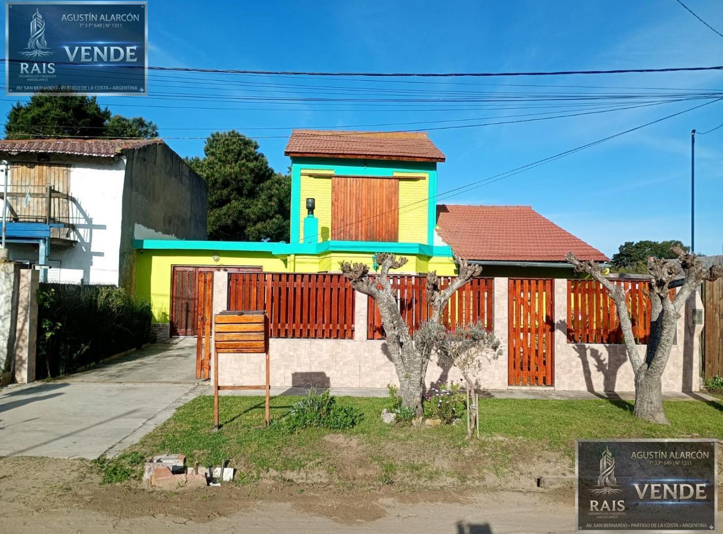 |HERMOSO CHALET| |4 AMBIENTES| |MAS DEPTO|