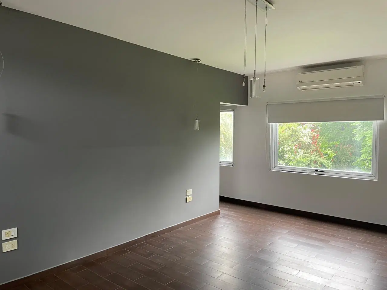 Casa en Campos De Echeverria Venta  5 Ambientes 5