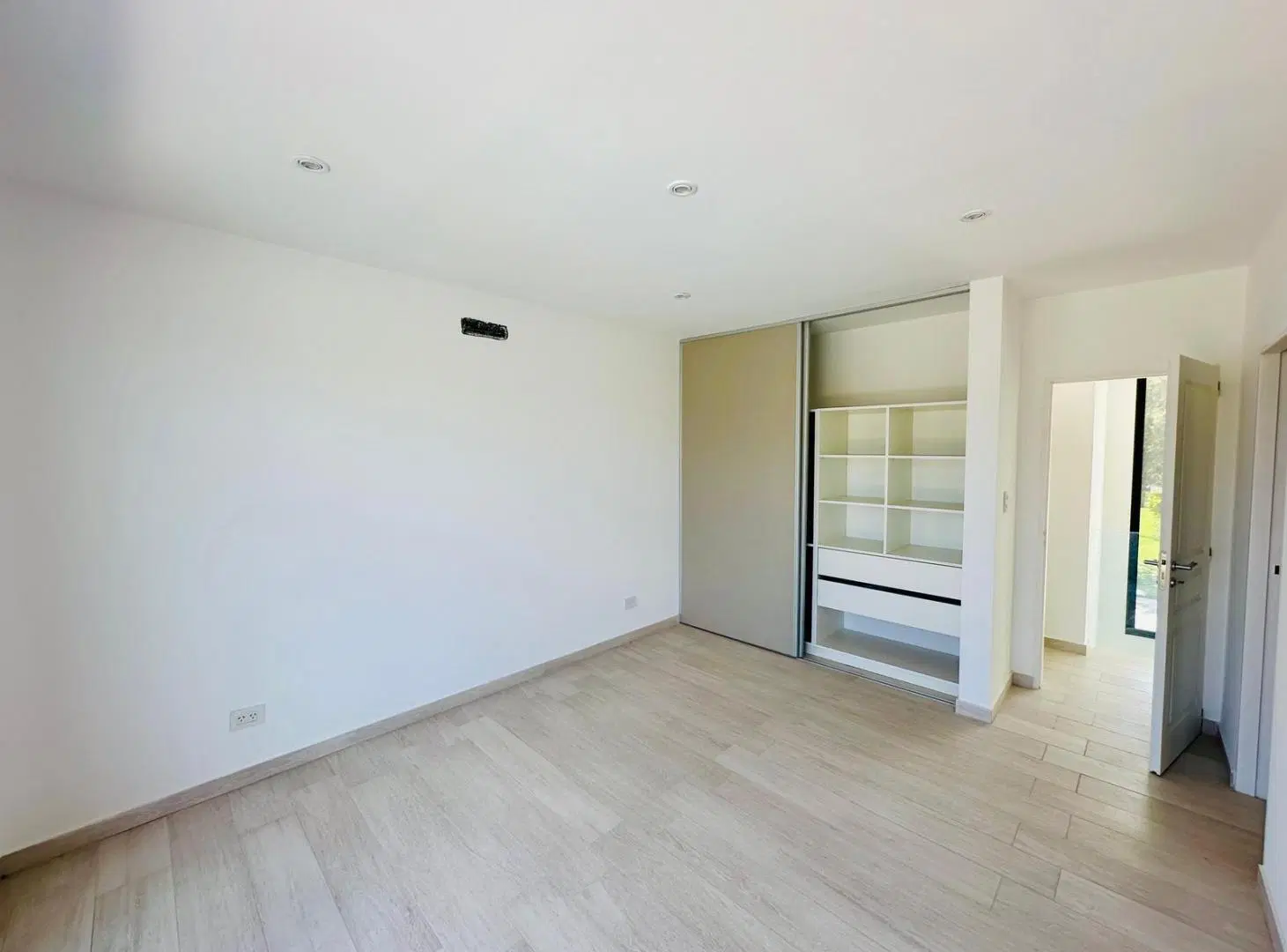 Casa en El Principado con Fondo al Lago Venta 3