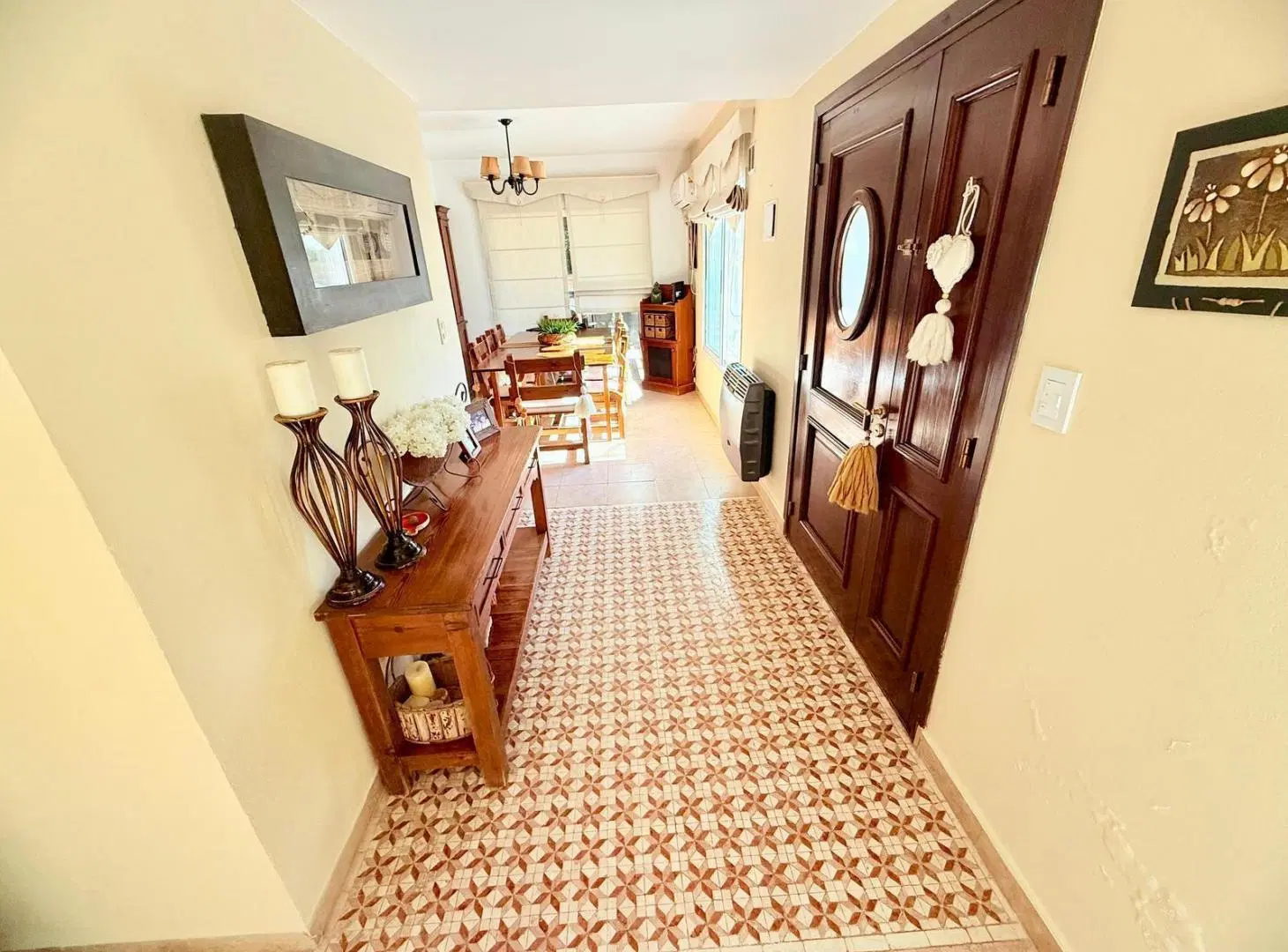 Venta en Campos De Echeverria Casa de 6 Ambientes 3