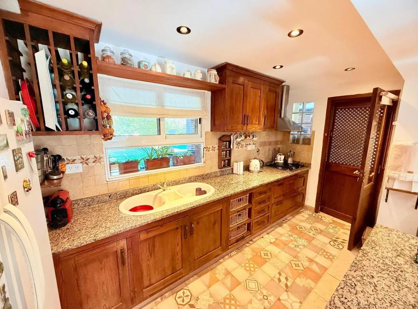 Venta en Campos De Echeverria Casa de 6 Ambientes 5