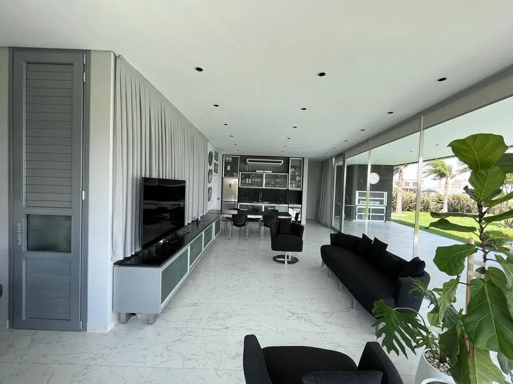 Casa en Horizontes al sur 5