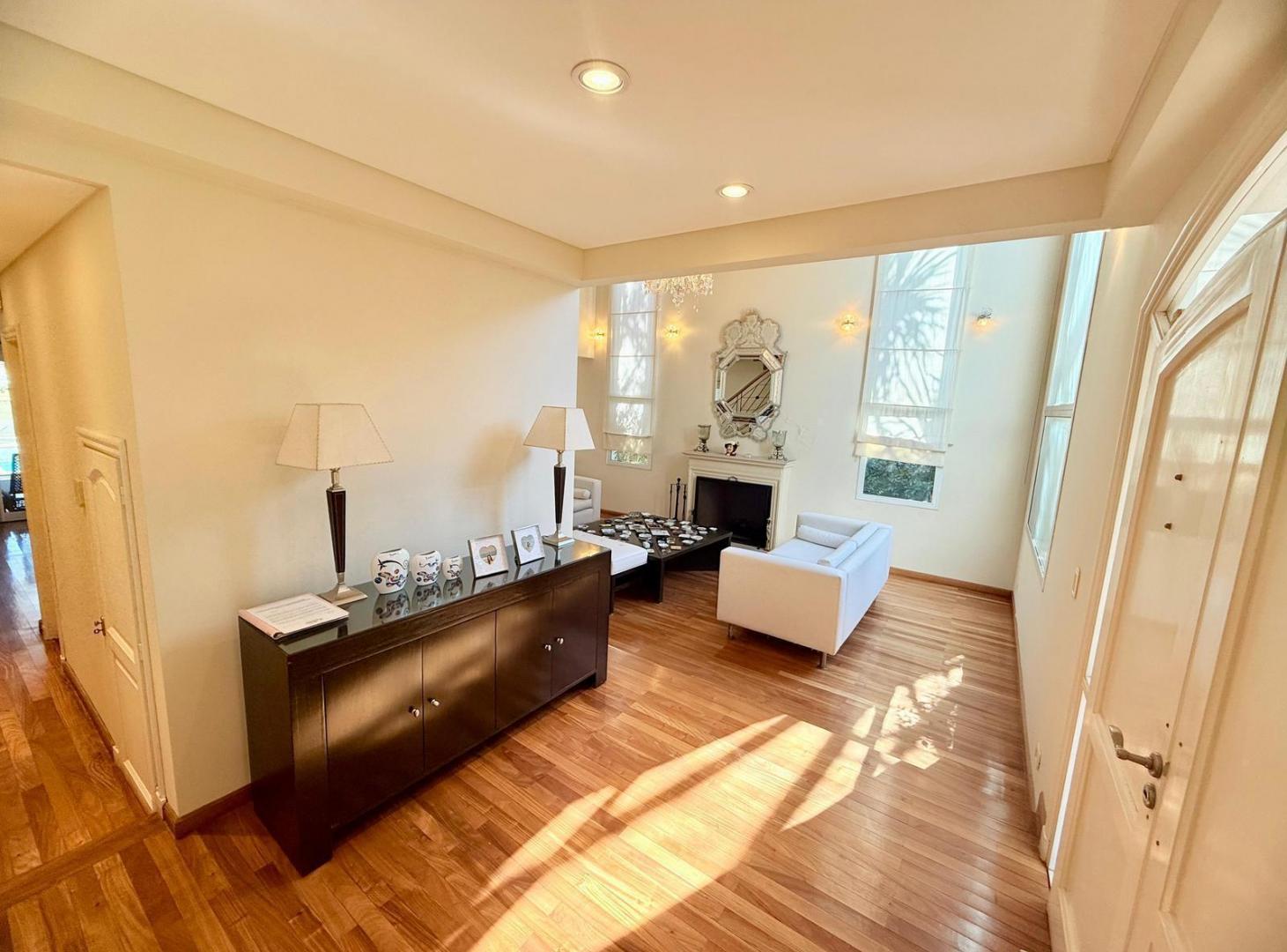 Foto de canning Casa en Saint Thomas Sur Venta 6 Ambientes, imagen 1