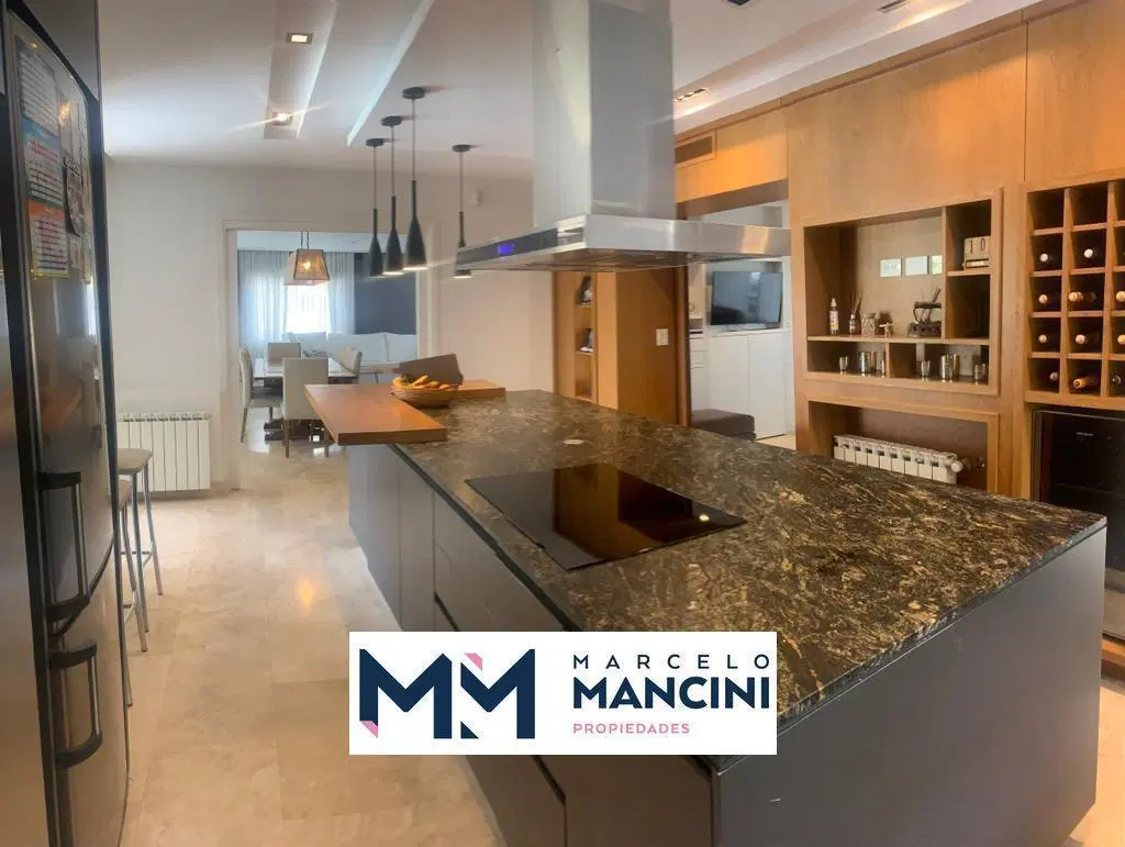 VENTA Casa en Saint Thomas Este-Oeste 6 AMBIENTES 3