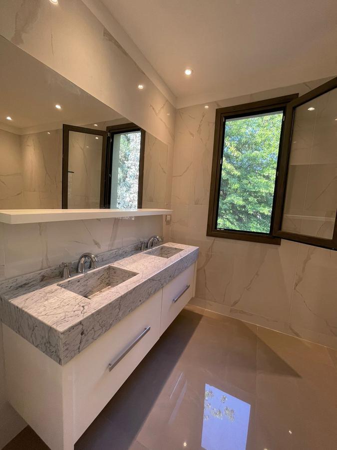 Casa en Saint Thomas Este-Oeste