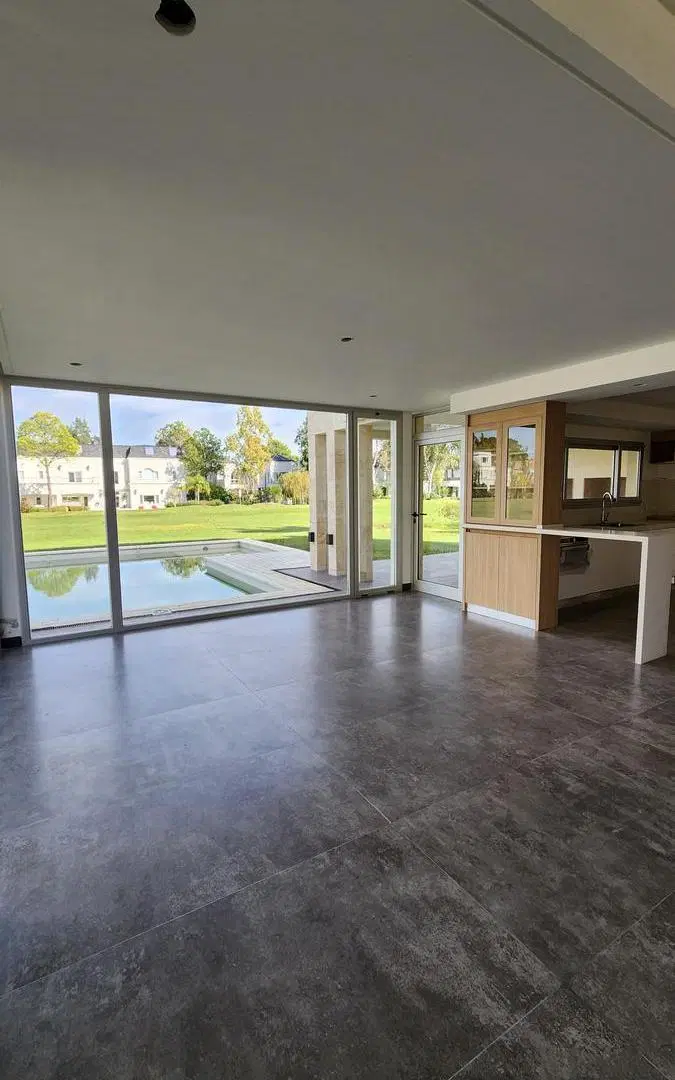 Casa en Saint Thomas Este-Oeste VENTA - ALQUILER AMUEBLADO 4