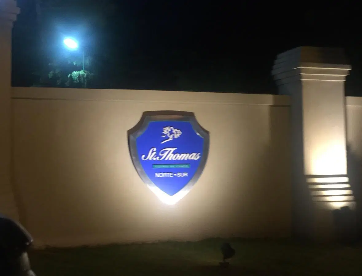 Casa en Saint Thomas Sur VENTA ALQUILER AMUEBLADO. 3