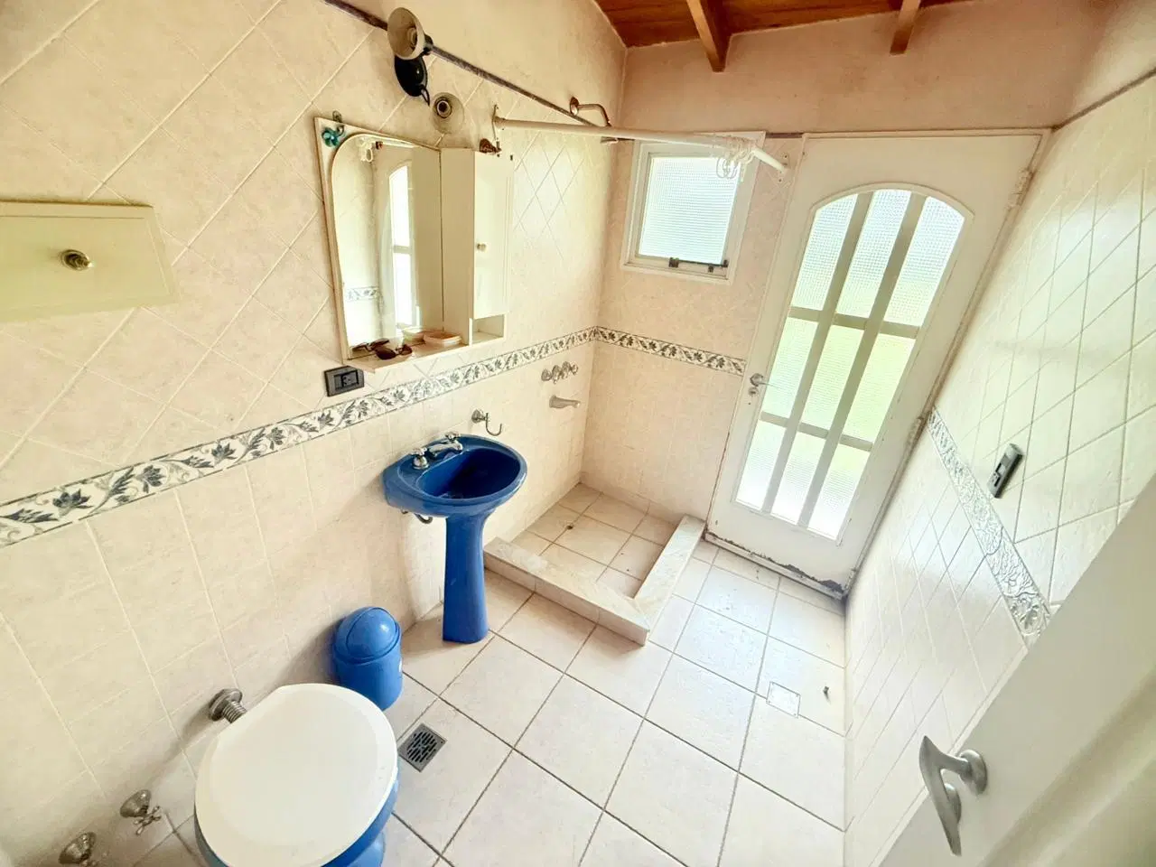 CANNING Venta Casa en Saint Thomas Norte 6 Ambientes 3
